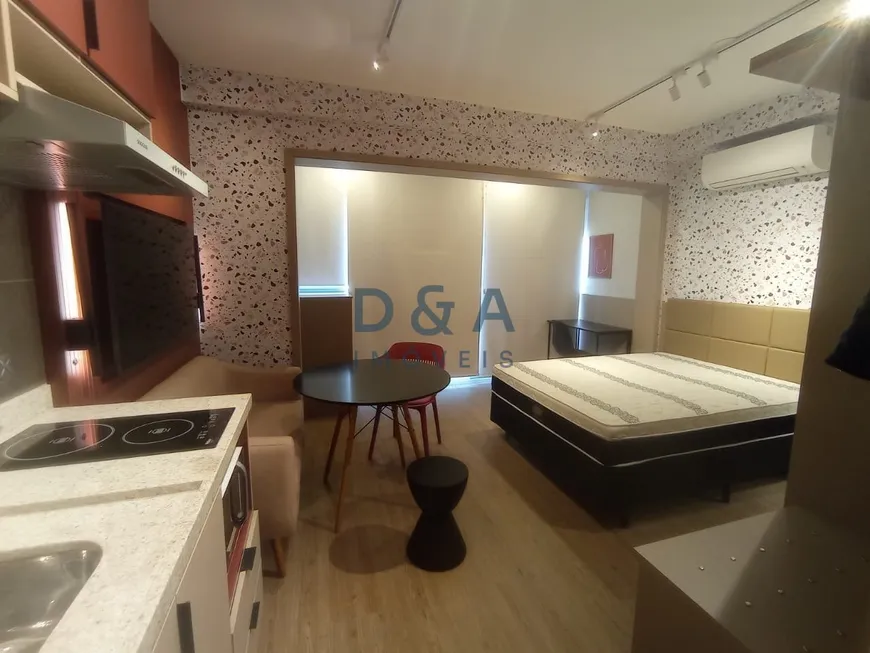 Foto 1 de Apartamento com 1 Quarto para venda ou aluguel, 27m² em Moema, São Paulo