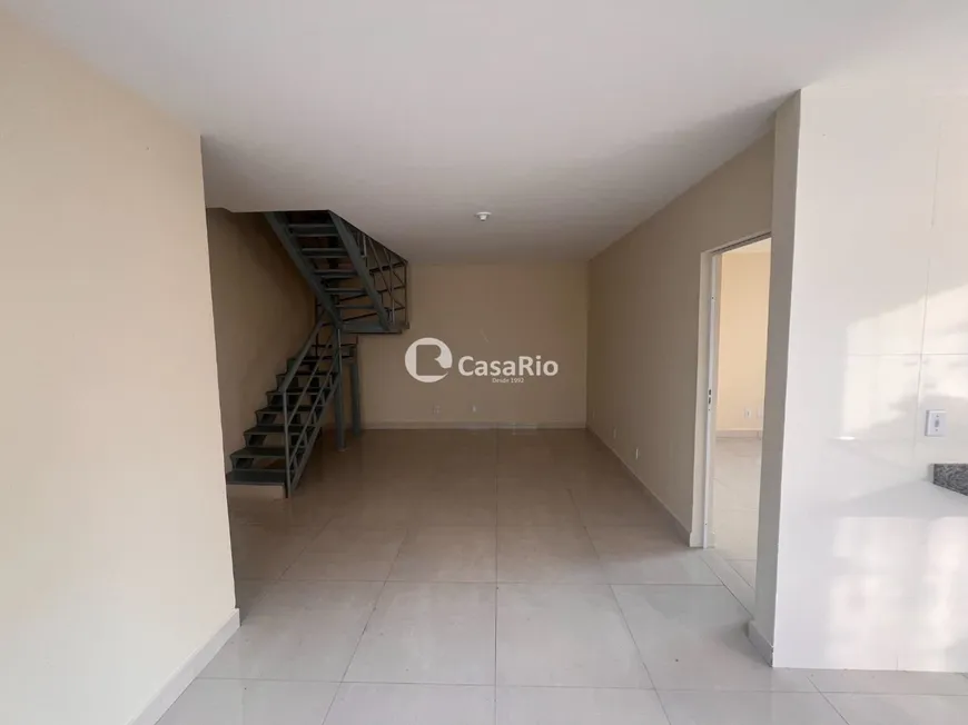 Foto 1 de Casa com 3 Quartos para alugar, 108m² em Tanque, Rio de Janeiro