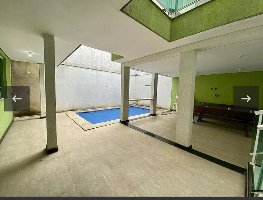 Foto 1 de Casa com 4 Quartos à venda, 200m² em Cabral, Contagem