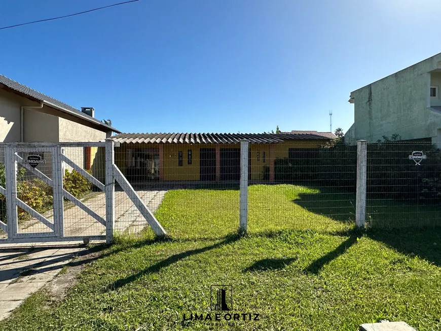 Foto 1 de Casa com 3 Quartos à venda, 140m² em Centro, Imbé