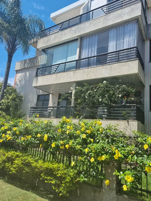Foto 1 de Apartamento com 4 Quartos para alugar, 180m² em Camboinhas, Niterói