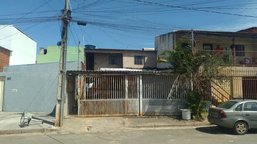 Foto 1 de Prédio Comercial com 5 Quartos à venda, 100m² em Recanto das Emas, Brasília