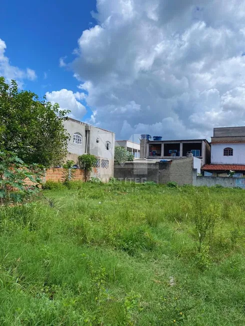 Foto 1 de Lote/Terreno à venda, 250m² em Vale Encantado, Vila Velha