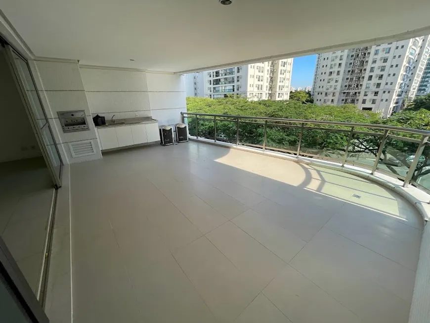 Foto 1 de Apartamento com 4 Quartos à venda, 275m² em Barra da Tijuca, Rio de Janeiro