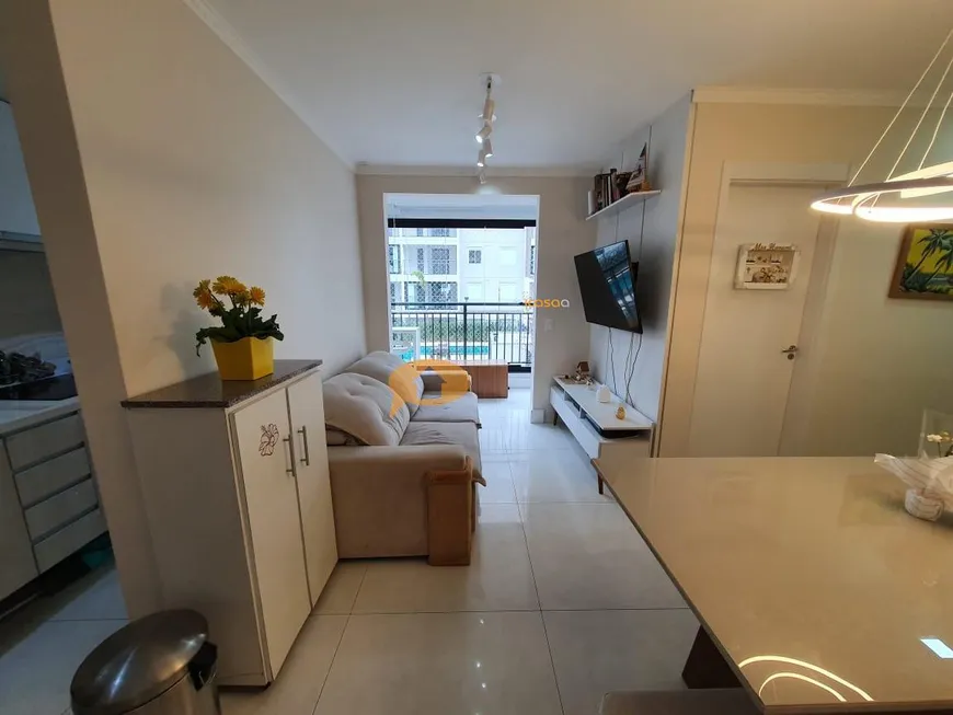Foto 1 de Apartamento com 2 Quartos à venda, 57m² em Vila das Mercês, São Paulo