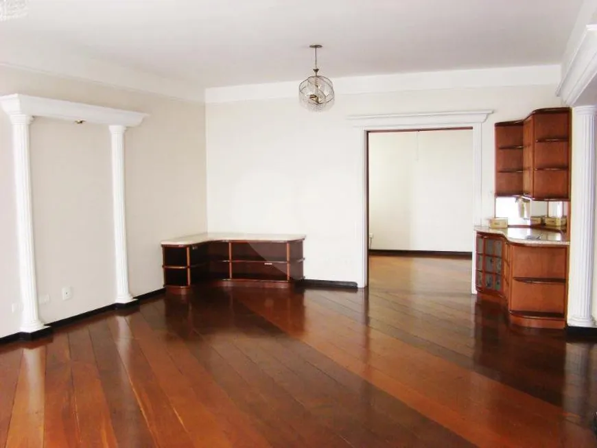 Foto 1 de Apartamento com 4 Quartos para venda ou aluguel, 268m² em Chácara Santo Antônio, São Paulo