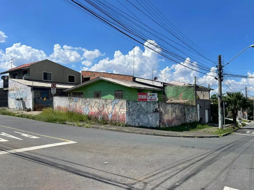 Foto 1 de Lote/Terreno à venda, 240m² em Alto Boqueirão, Curitiba