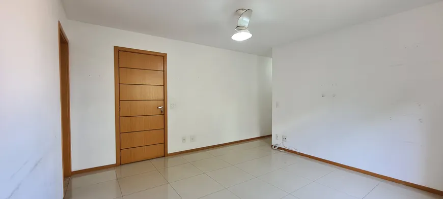 Foto 1 de Apartamento com 2 Quartos à venda, 65m² em Taquara, Rio de Janeiro