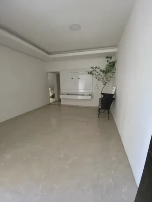 Foto 1 de Casa com 2 Quartos à venda, 58m² em Sussuarana, Salvador