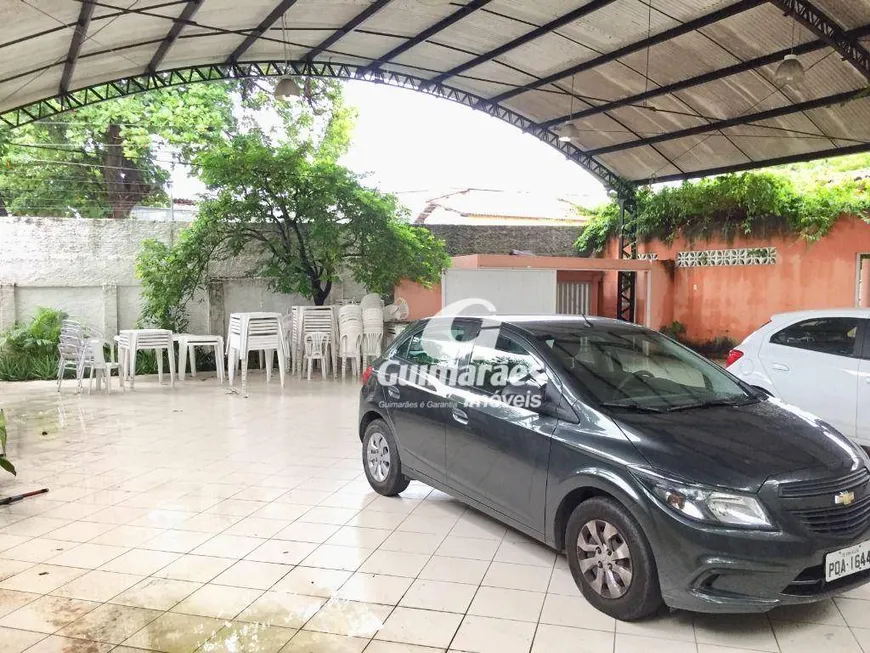 Foto 1 de Casa com 4 Quartos à venda, 727m² em Fátima, Fortaleza
