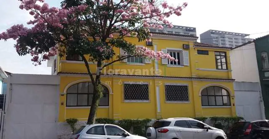 Foto 1 de Casa com 11 Quartos para alugar, 370m² em Vila Matias, Santos
