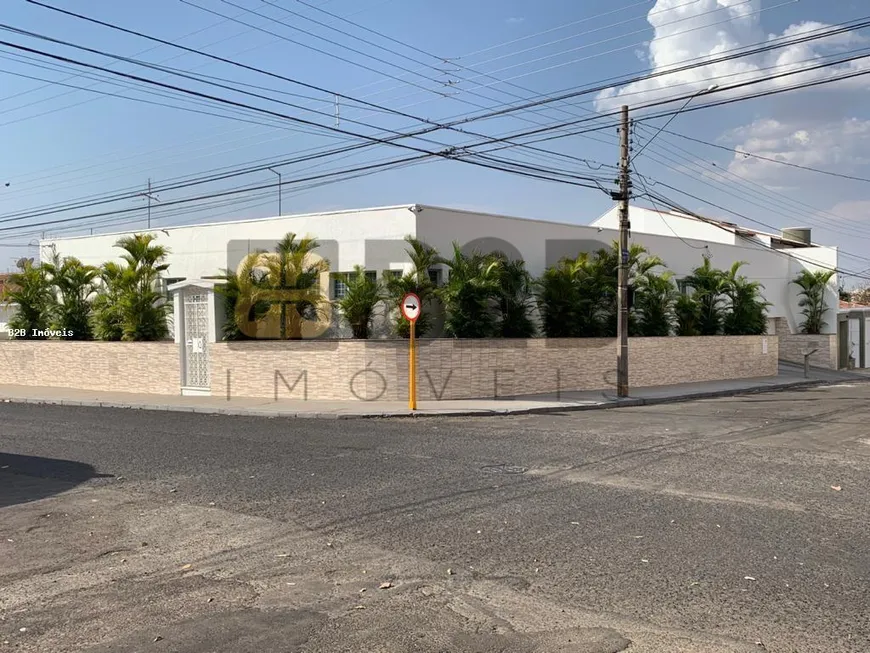 Foto 1 de Casa com 3 Quartos à venda, 400m² em Alto Higienopolis, Bauru