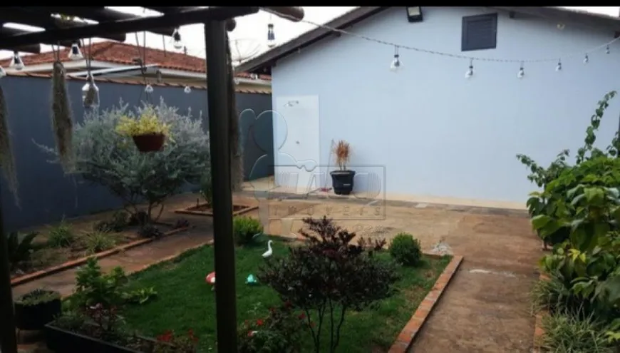 Foto 1 de Casa com 3 Quartos à venda, 110m² em Centro, Brodowski