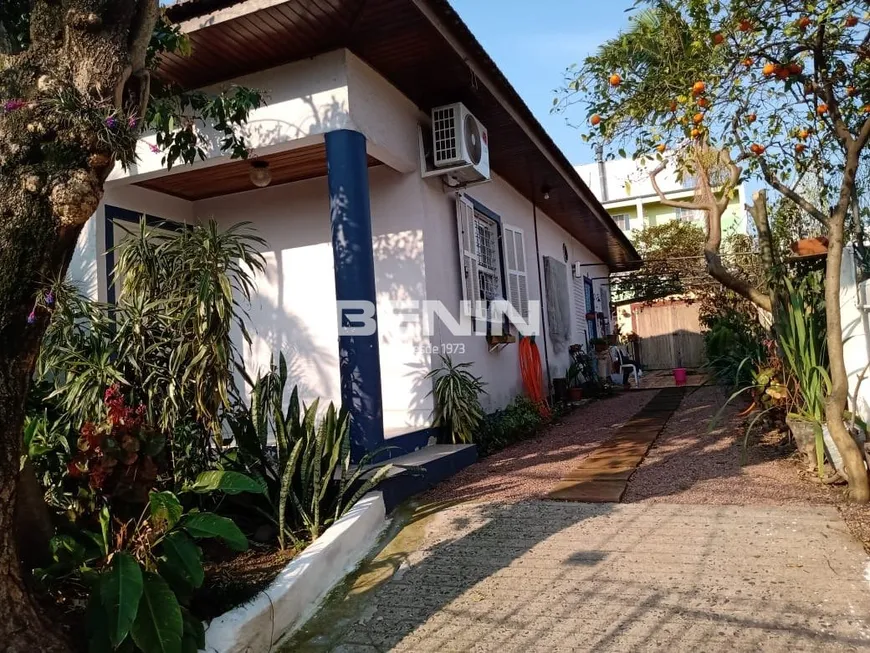 Foto 1 de Casa com 2 Quartos à venda, 90m² em Centro, Canoas