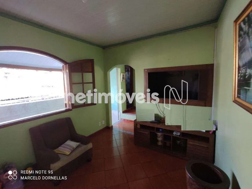 Foto 1 de Casa com 2 Quartos à venda, 220m² em Conjunto Califórnia, Belo Horizonte