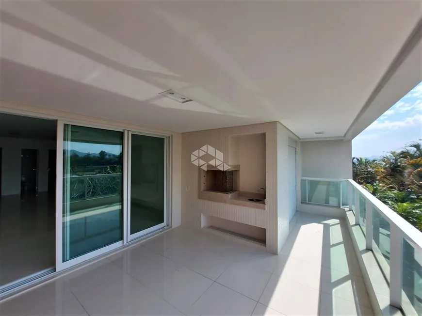 Foto 1 de Apartamento com 3 Quartos à venda, 166m² em Beira Mar, Florianópolis