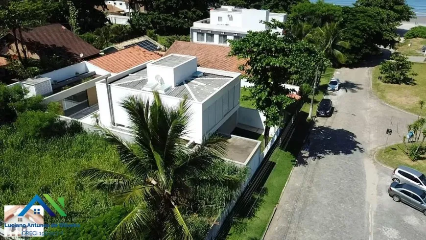 Foto 1 de Sobrado com 5 Quartos à venda, 389m² em Guaeca, São Sebastião