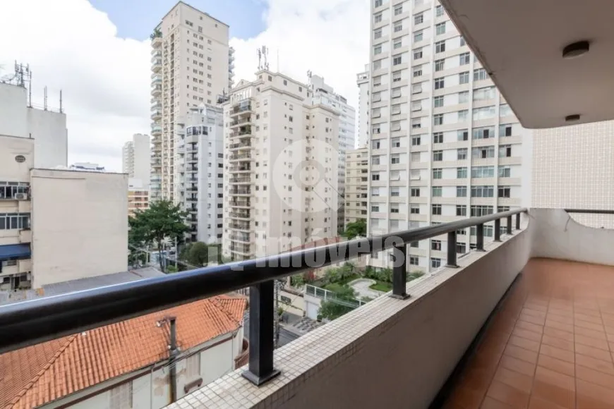 Foto 1 de Apartamento com 4 Quartos à venda, 246m² em Santa Cecília, São Paulo