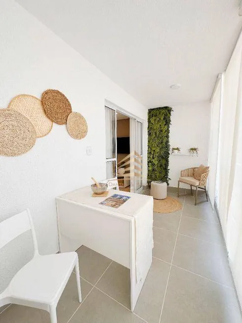 Foto 1 de Apartamento com 2 Quartos à venda, 57m² em Jardim Vila Galvão, Guarulhos