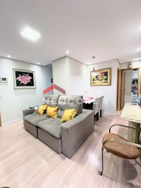 Foto 1 de Apartamento com 2 Quartos à venda, 49m² em Vila Carmosina, São Paulo