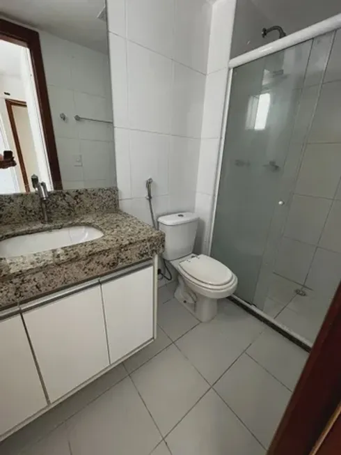 Foto 1 de Apartamento com 2 Quartos para alugar, 90m² em Alphaville I, Salvador
