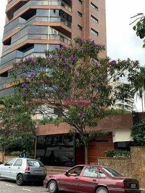 Foto 1 de Apartamento com 6 Quartos à venda, 377m² em Maia, Guarulhos