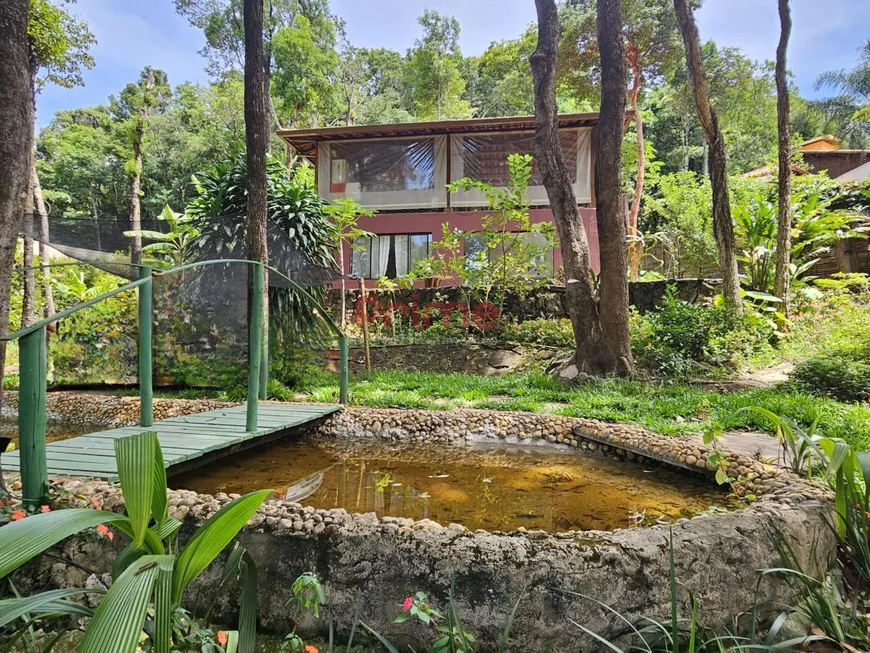 Foto 1 de Casa de Condomínio com 1 Quarto à venda, 1000m² em Condomínio Retiro do Chalé, Brumadinho