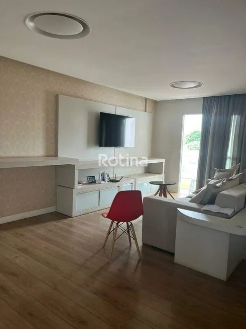 Foto 1 de Apartamento com 3 Quartos à venda, 104m² em Saraiva, Uberlândia