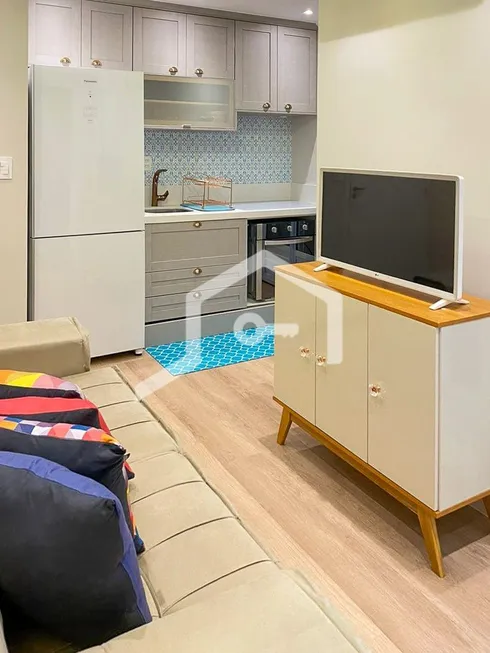 Foto 1 de Apartamento com 2 Quartos à venda, 31m² em Vila Monumento, São Paulo