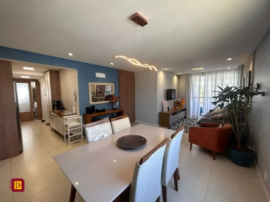 Foto 1 de Apartamento com 3 Quartos à venda, 101m² em Pedra Branca, Palhoça