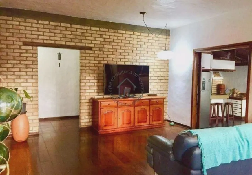 Foto 1 de Casa com 3 Quartos à venda, 160m² em Vila Junqueira, Atibaia