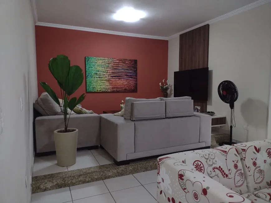 Foto 1 de Casa com 4 Quartos à venda, 392m² em Jardim das Nações, Taubaté