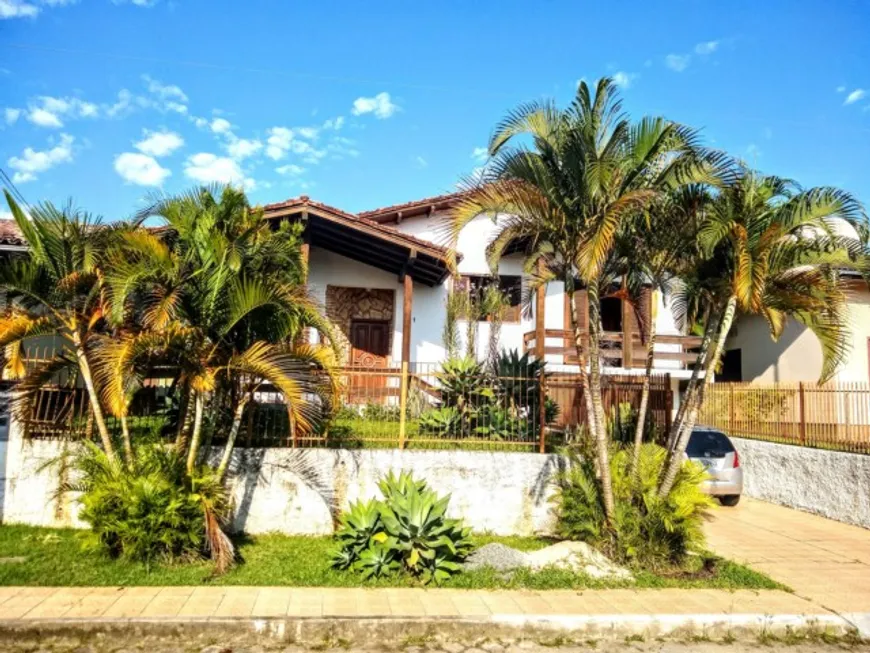 Foto 1 de Casa com 3 Quartos à venda, 246m² em Santa Augusta, Criciúma