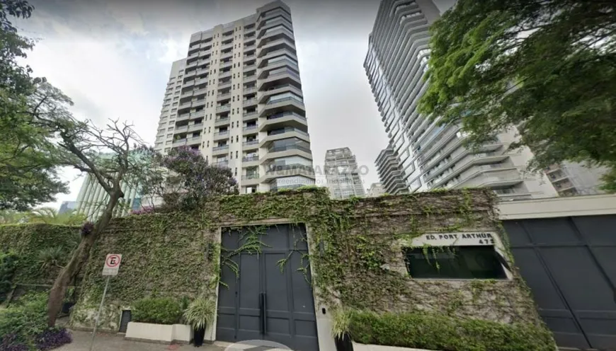 Foto 1 de Apartamento com 3 Quartos para venda ou aluguel, 220m² em Itaim Bibi, São Paulo