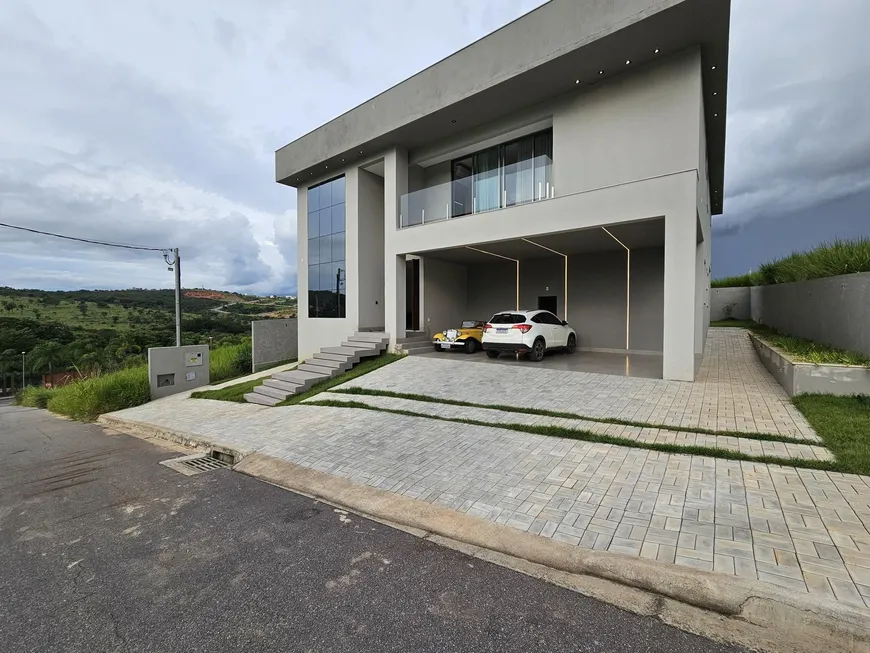 Foto 1 de Casa de Condomínio com 4 Quartos à venda, 480m² em João Antonio Goncalves, Divinópolis