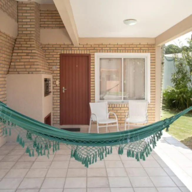Foto 1 de Casa com 1 Quarto para alugar, 70m² em Barra da Lagoa, Florianópolis