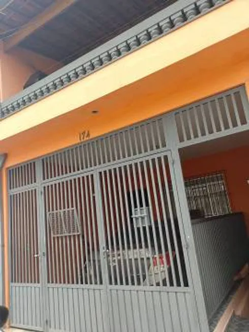 Foto 1 de Casa com 1 Quarto para alugar, 70m² em Vila Silviânia, Carapicuíba
