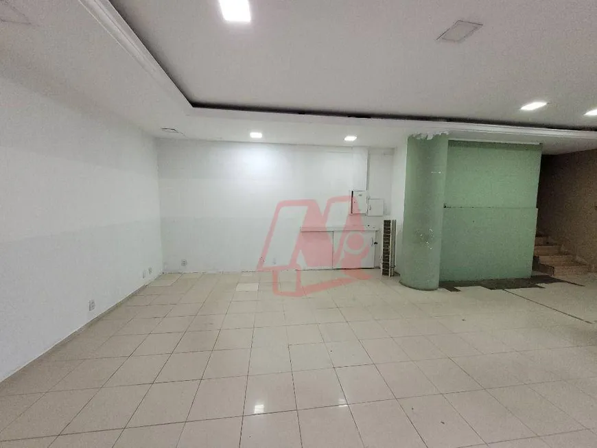 Foto 1 de Ponto Comercial para alugar, 200m² em Rio Branco, Porto Alegre