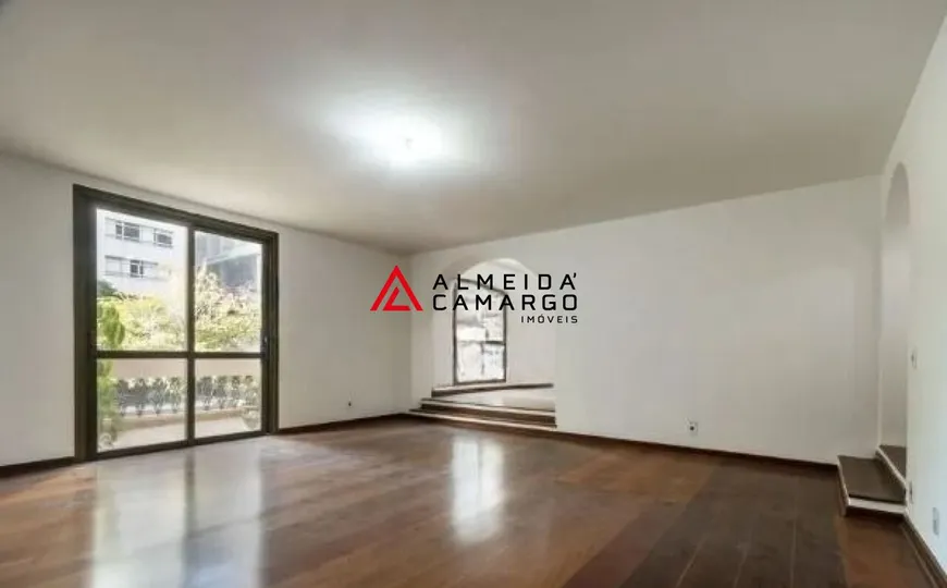 Foto 1 de Apartamento com 3 Quartos à venda, 190m² em Higienópolis, São Paulo