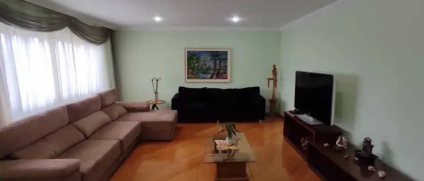 Foto 1 de Casa com 3 Quartos à venda, 160m² em Vila Lucia, São Paulo