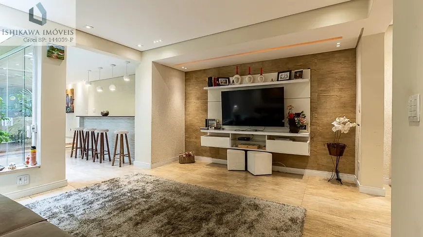 Foto 1 de Casa com 4 Quartos à venda, 300m² em Cambuci, São Paulo