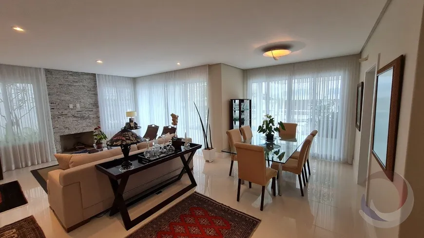 Foto 1 de Casa com 3 Quartos à venda, 321m² em Joao Paulo, Florianópolis