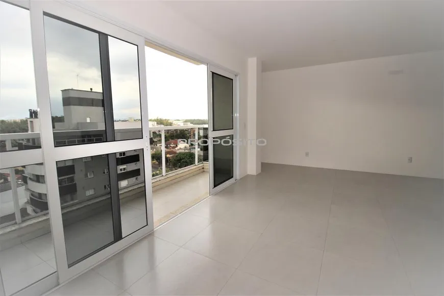 Foto 1 de Apartamento com 3 Quartos à venda, 124m² em Marechal Rondon, Canoas