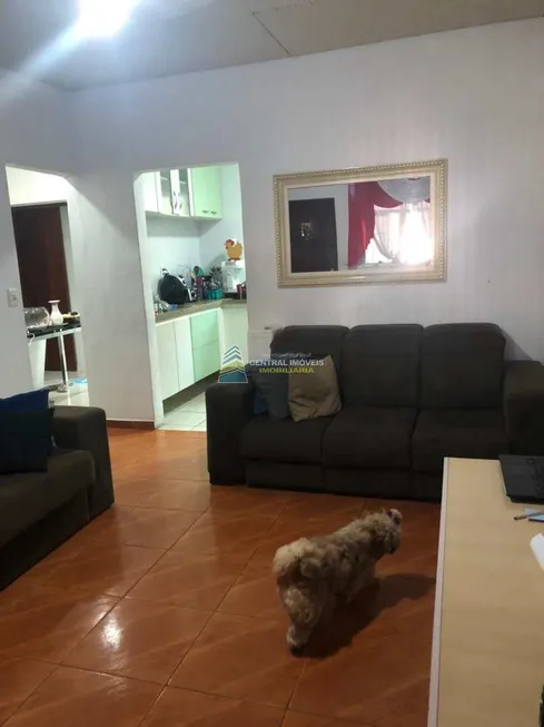 Foto 1 de Sobrado com 3 Quartos à venda, 100m² em Vila Guilhermina, Praia Grande