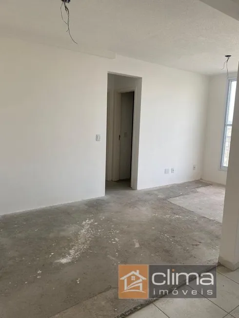 Foto 1 de Apartamento com 2 Quartos à venda, 54m² em Quitaúna, Osasco