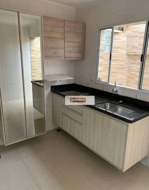 Foto 1 de Casa de Condomínio com 2 Quartos à venda, 50m² em Vila Joao Ramalho, Santo André