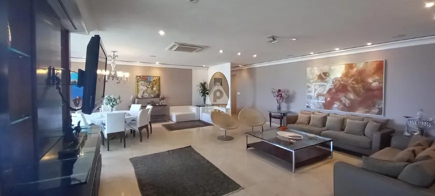 Foto 1 de Apartamento com 4 Quartos à venda, 325m² em Barra da Tijuca, Rio de Janeiro