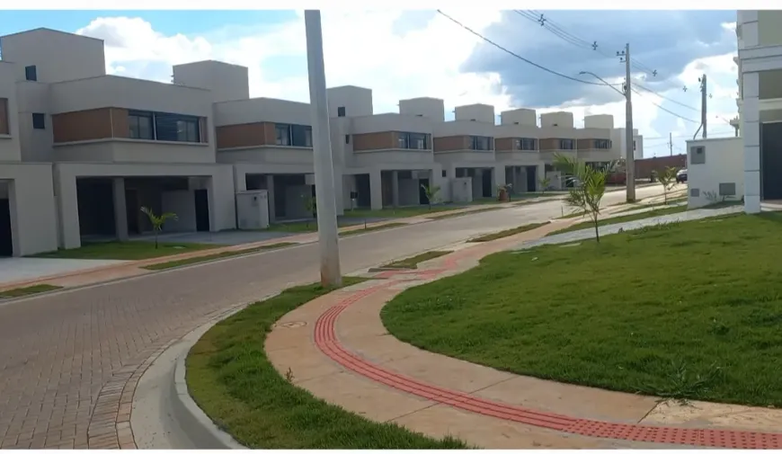 Foto 1 de Sobrado com 4 Quartos à venda, 185m² em Jardins Marselha, Aparecida de Goiânia