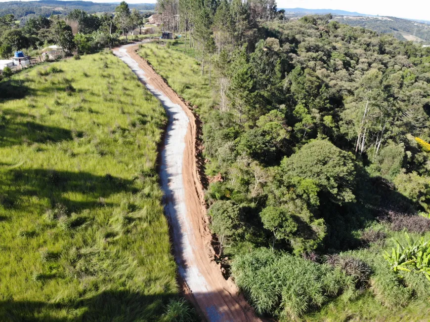 Foto 1 de Lote/Terreno à venda, 500m² em Vargem do Salto, Ibiúna