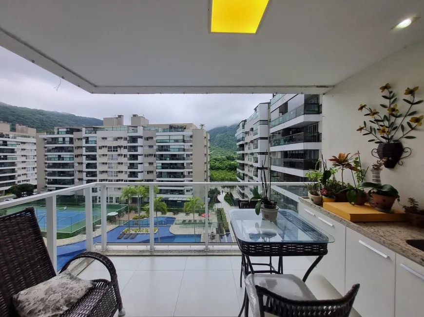 Foto 1 de Apartamento com 3 Quartos à venda, 89m² em Recreio Dos Bandeirantes, Rio de Janeiro